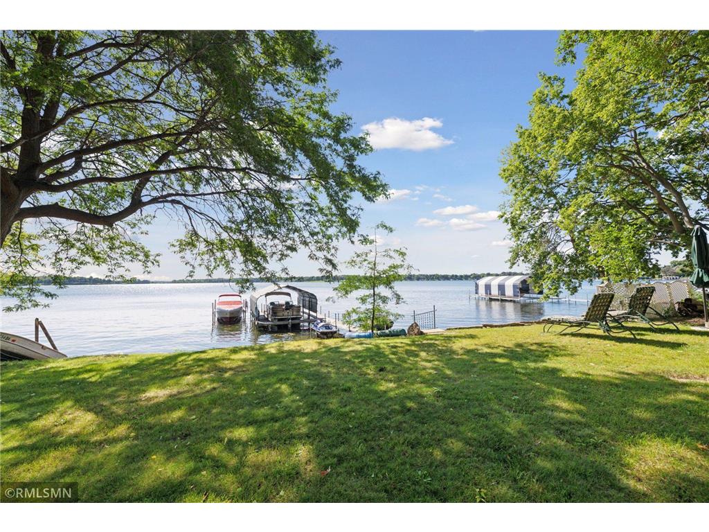 3085 North Shore Drive Orono MN 55391 - Lake Minnetonka 6590322 image1