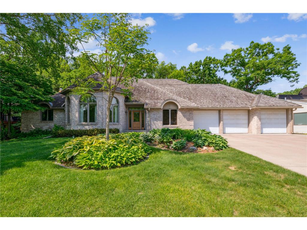 3087 Brookshire Lane New Brighton MN 55112 6697381 image1