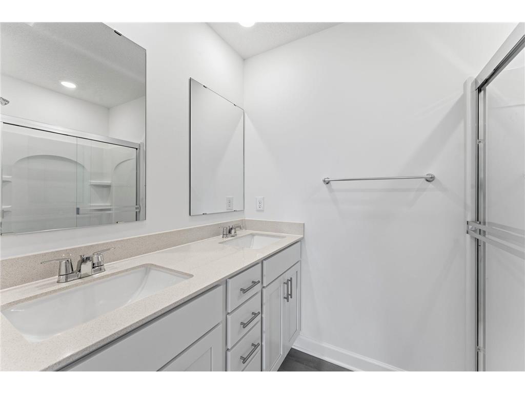 3087 Cedar Street Little Canada MN 55117 7082412 image14