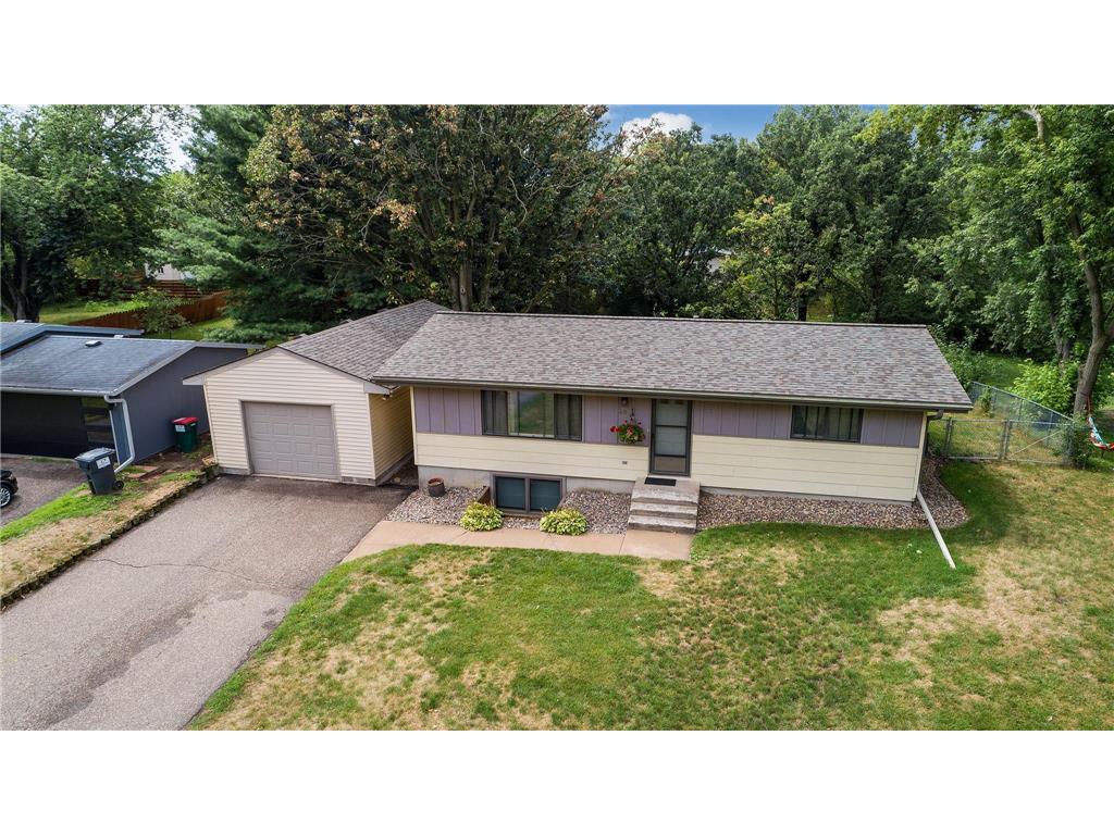 309 10th Street S, Hudson, WI 54016 MLS 6247947 Edina Realty