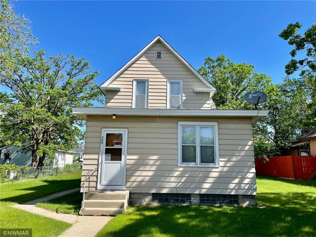 309 15th Street NW, Bemidji, MN 56601 MLS 6220306 Edina Realty