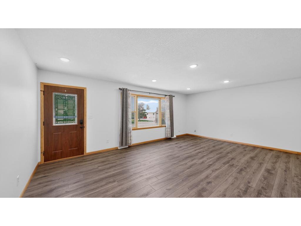309 1st Street NW Byron MN 55920 7080599 image10
