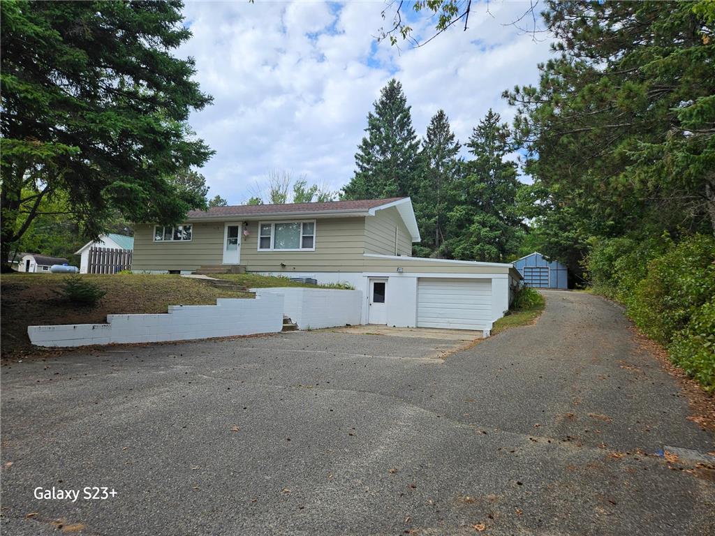 309 3rd Avenue Nevis MN 56467 6441424 image1