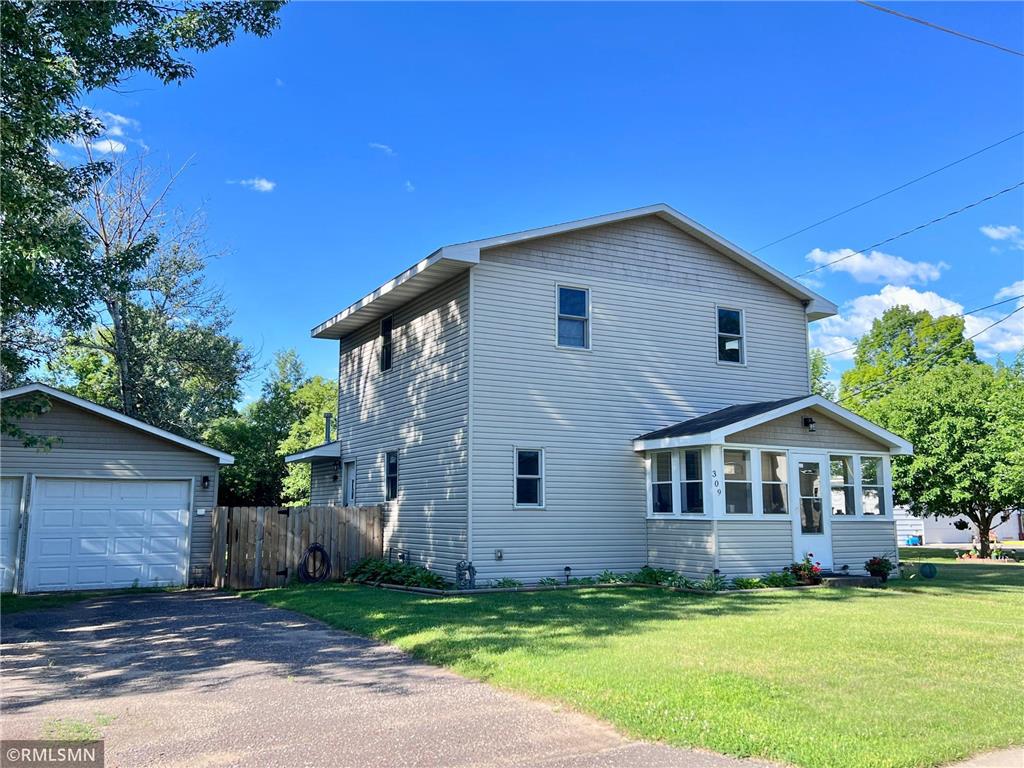 309 6th Street SE, Braham, MN, 55006 MLS 7308357 Edina Realty