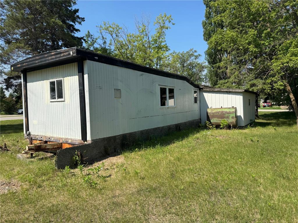 309 Alaska Street E Lancaster MN 56735 6754991 image4