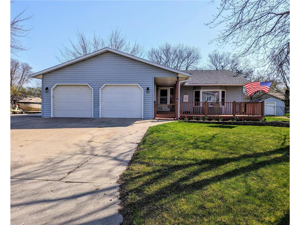 309 Boulder Street SW Hutchinson MN 55350 6525792 image1