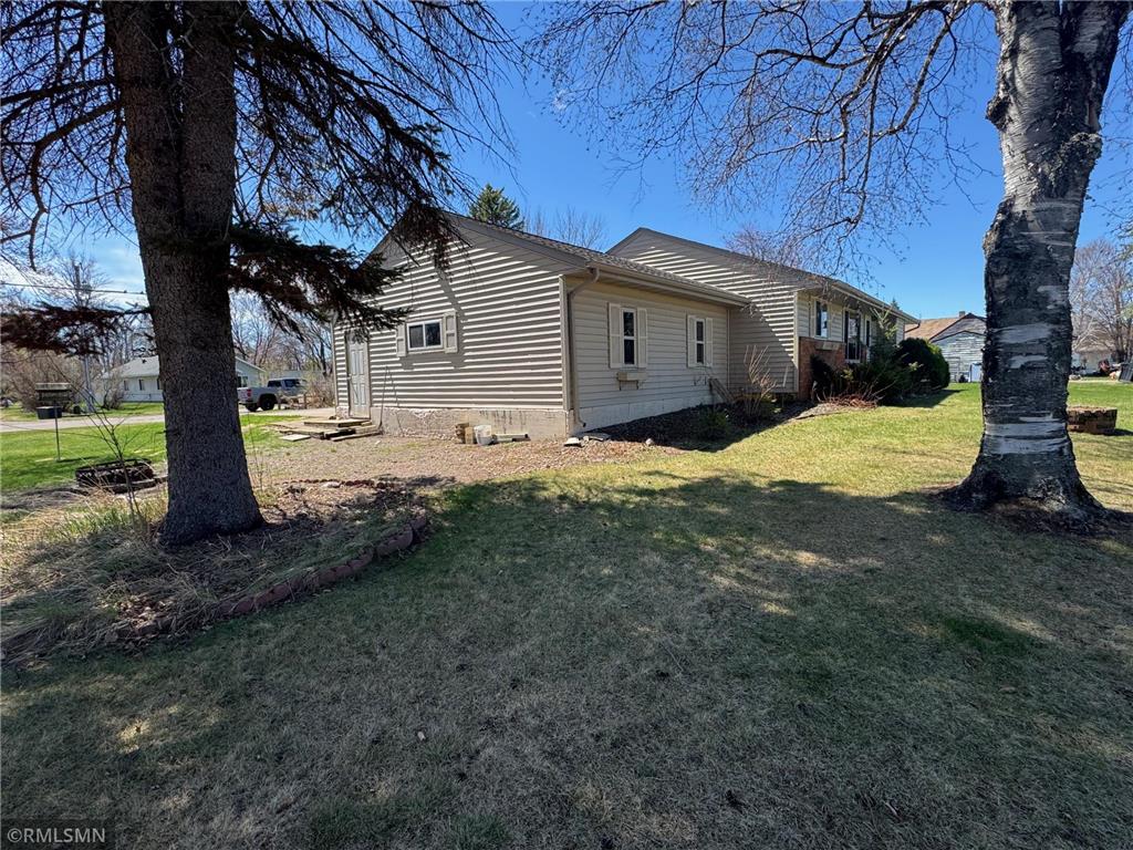 309 E Highway 210 Mcgregor MN 55760 7065602 image13