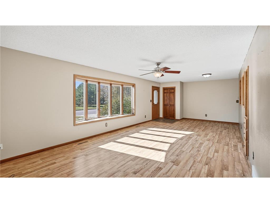 309 E Iowa Street Elmore MN 56027 6809719 image9