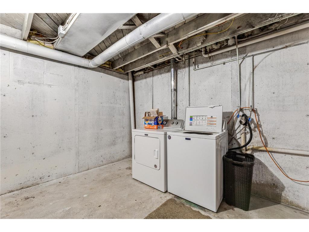 309 E Lincoln Street Caledonia MN 55921 7028758 image19