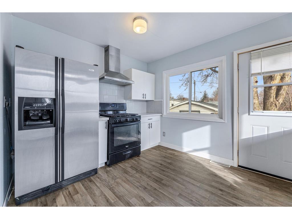 309 E Lincoln Street Caledonia MN 55921 7028758 image8