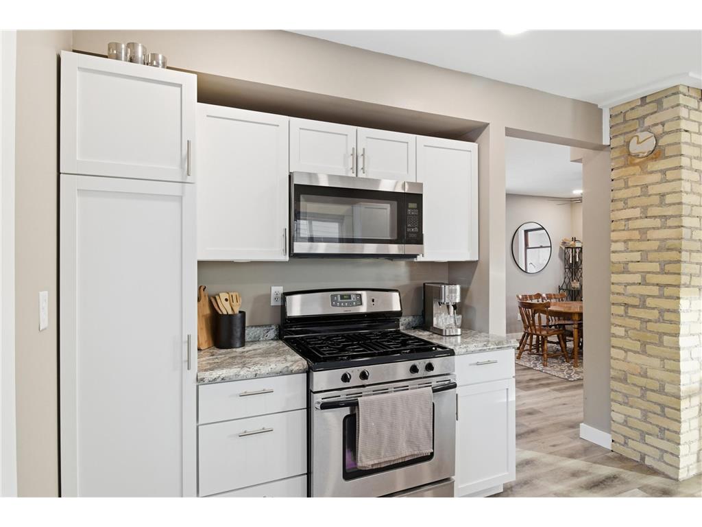 309 Etna Street Saint Paul MN 55106 7006220 image8