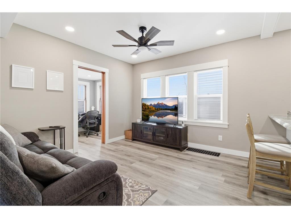309 Etna Street Saint Paul MN 55106 7076655 image10