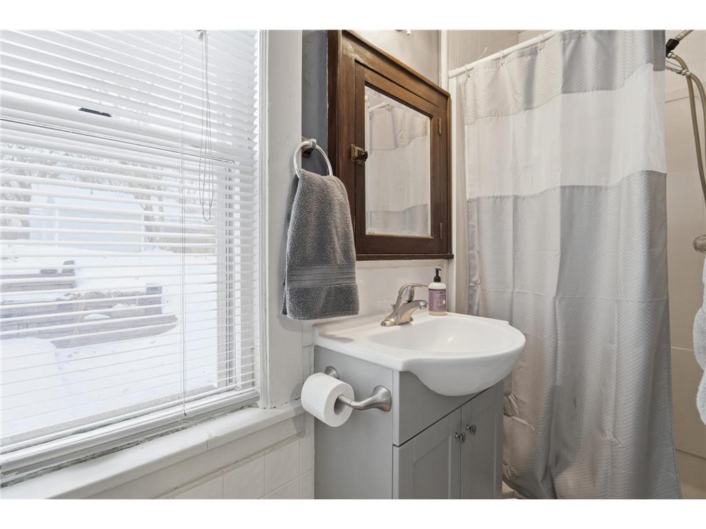 309 Etna Street Saint Paul MN 55106 7076655 image12