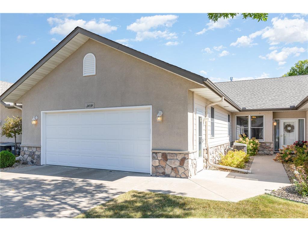 309 Fiddler Court SE New Prague MN 56071 6597036 image1