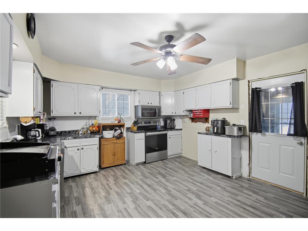 309 Grove Street Lyle MN 55953 7006230 image11