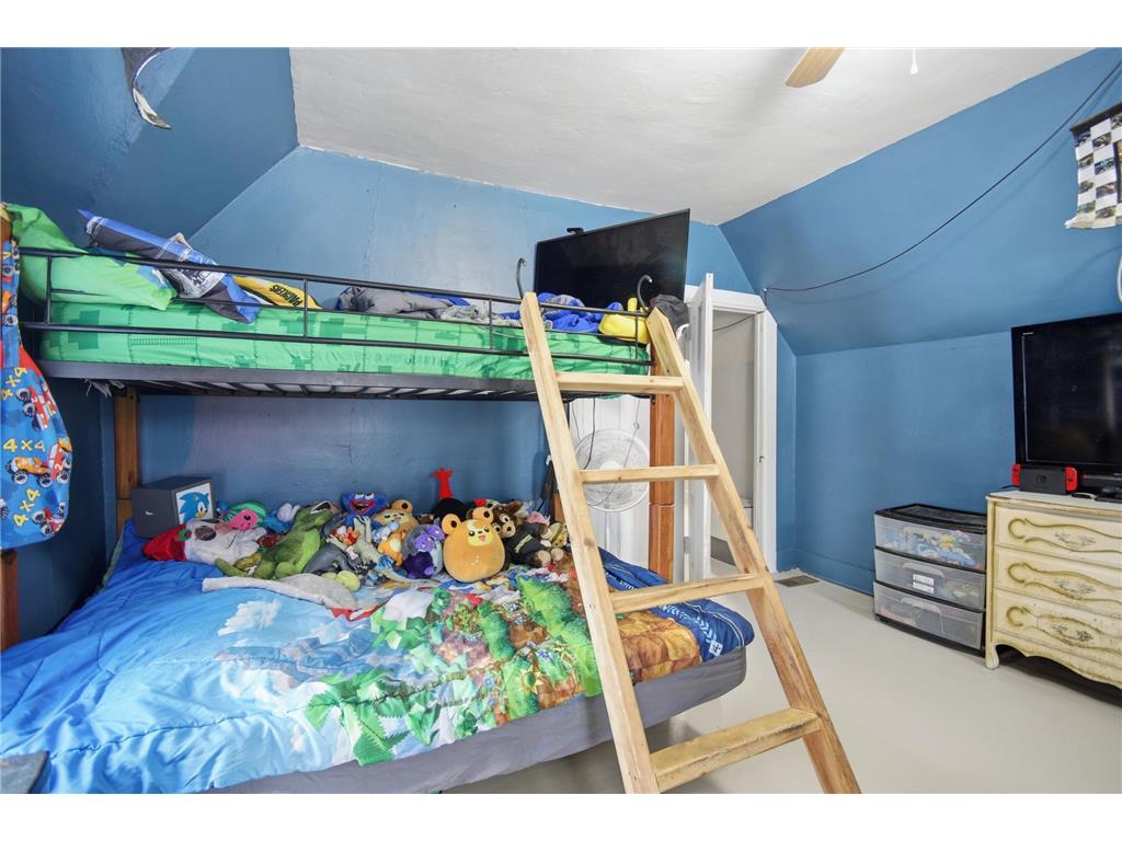 309 Grove Street Lyle MN 55953 7006230 image19