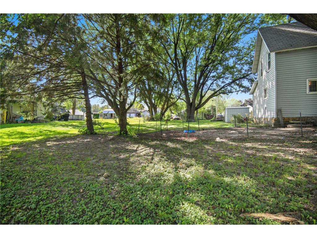 309 Grove Street Lyle MN 55953 7006230 image27