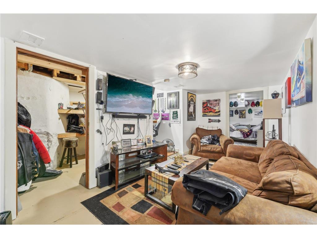 309 Harrison Avenue Saint Paul MN 55102 6603447 image15