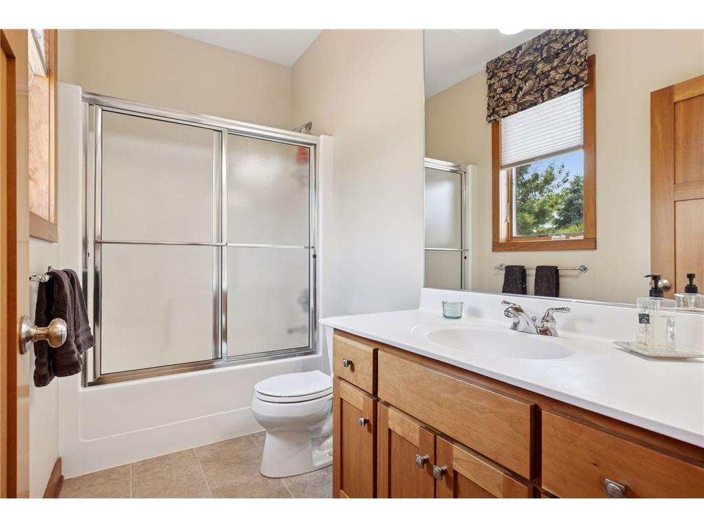 309 Lindsay Road Hudson WI 54016 6713890 image41