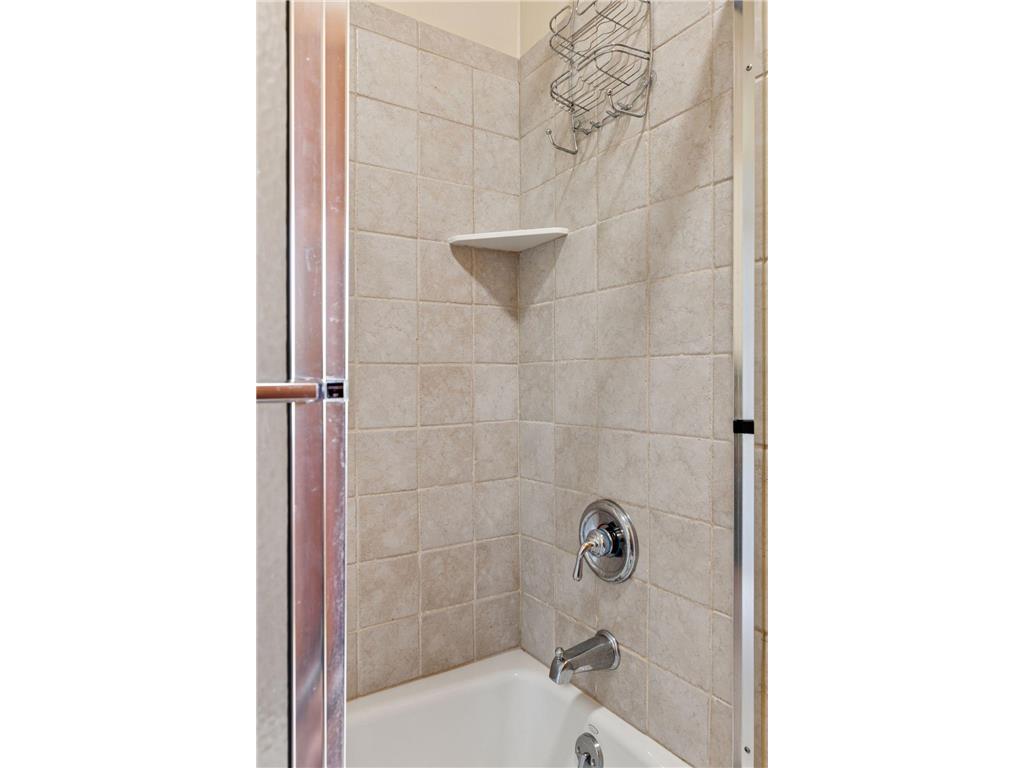 309 Lindsay Road Hudson WI 54016 6713890 image60