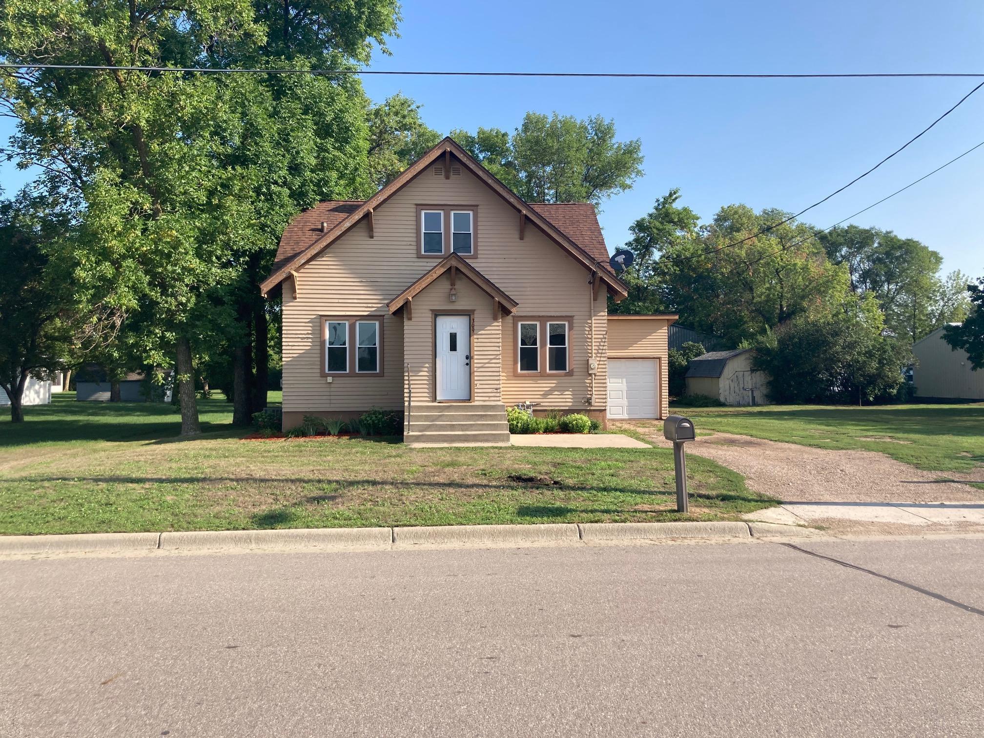 309 Minnie Street, Paynesville, MN, 56362 MLS 6080612 Edina Realty