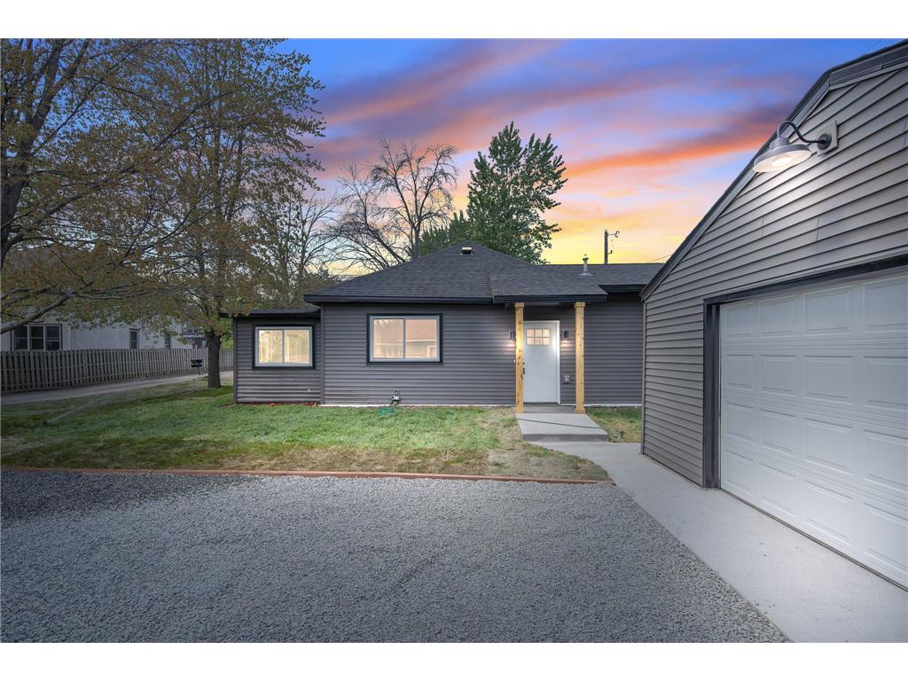 309 N Shore Drive Forest Lake MN 55025 - Forest 6722419 image1