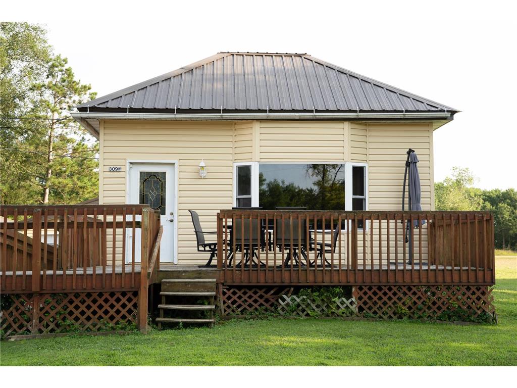 309 W Fayette Street Readstown WI 54652 7108529 image1