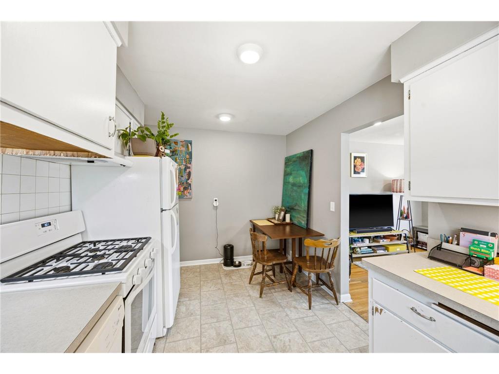 309 Washington Avenue S Edina MN 55343 7070693 image8