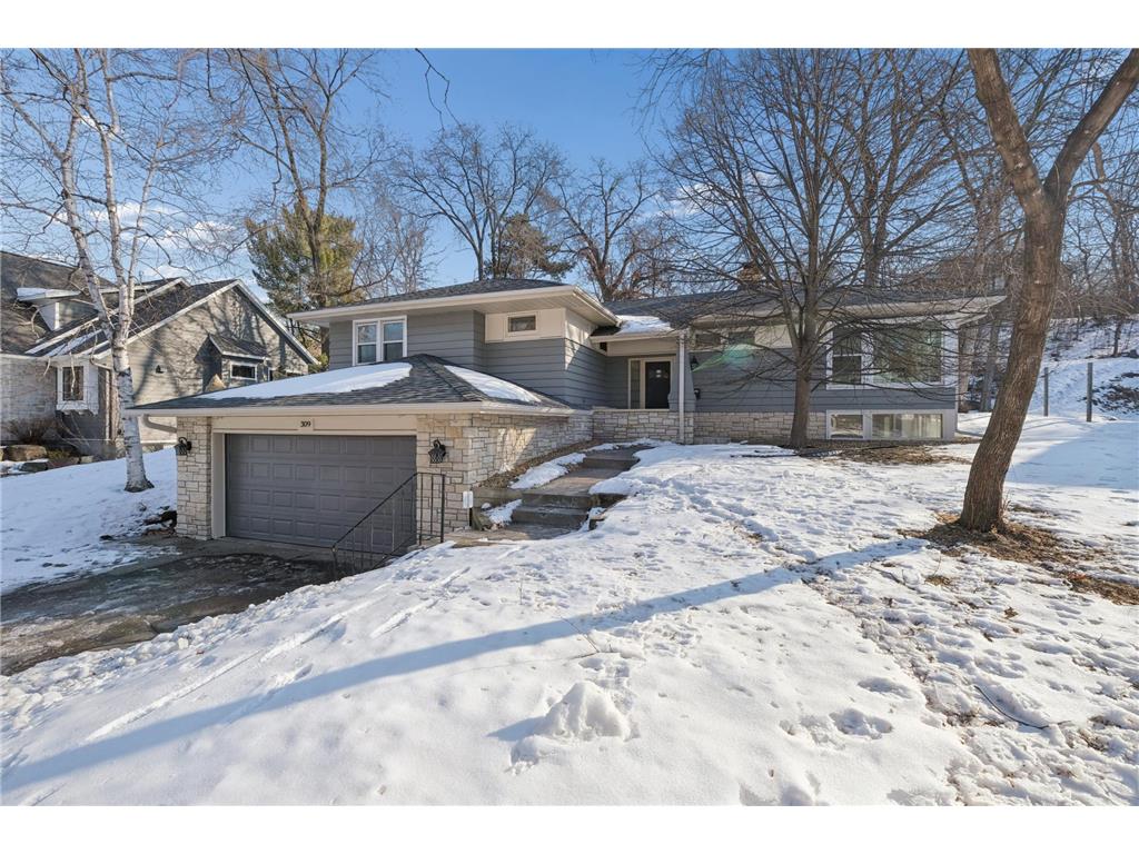 309 Westwood Drive S Golden Valley MN 55416 7017227 image1