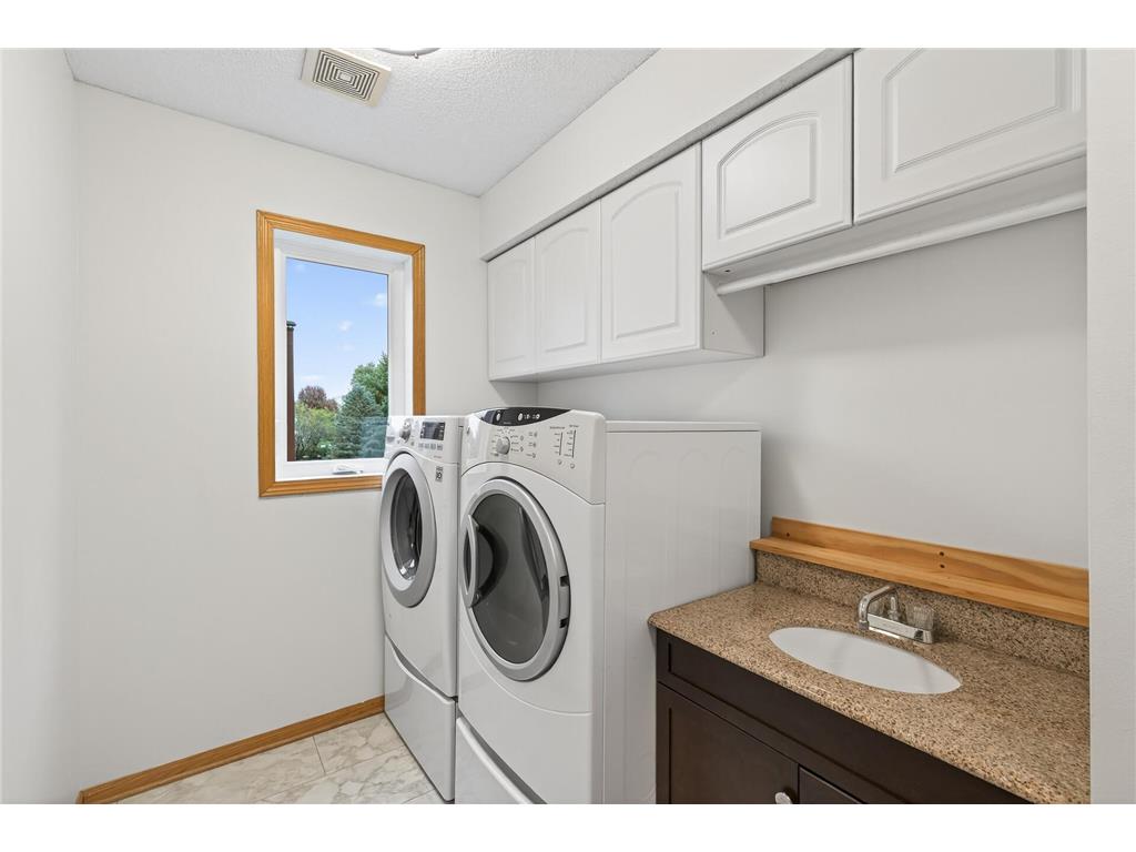 3090 Copper Oaks Draw Woodbury MN 55125 6799156 image10