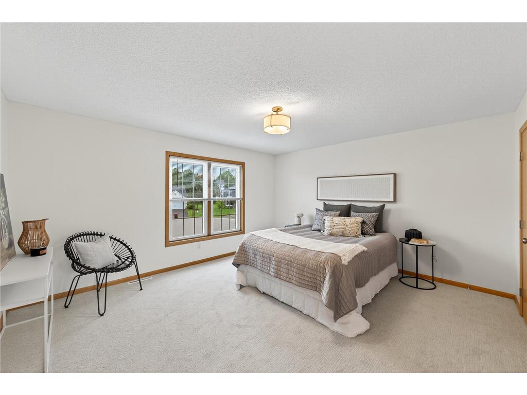 3090 Copper Oaks Draw Woodbury MN 55125 6799156 image18