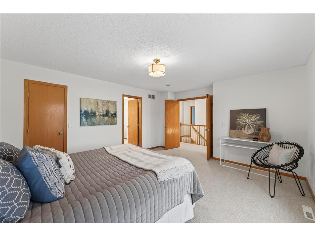 3090 Copper Oaks Draw Woodbury MN 55125 6799156 image19