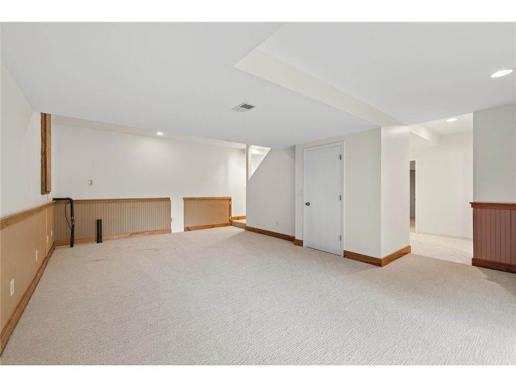 3090 Copper Oaks Draw Woodbury MN 55125 6799156 image23