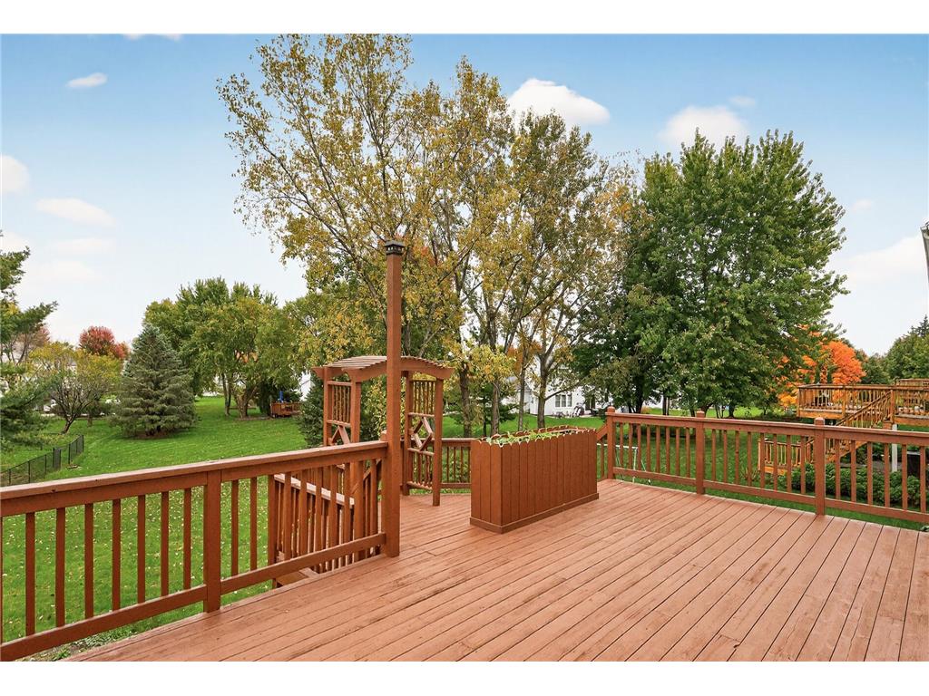 3090 Copper Oaks Draw Woodbury MN 55125 6799156 image26