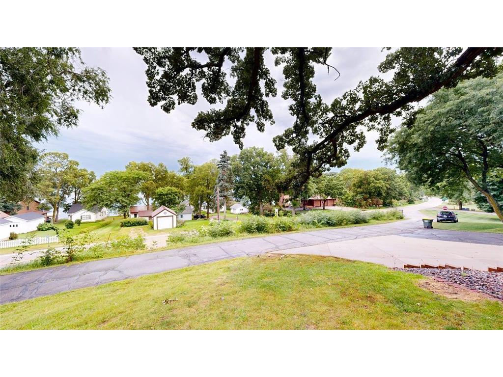 3091 77th Avenue NE Willmar MN 56201 - Eagle 6782030 image2