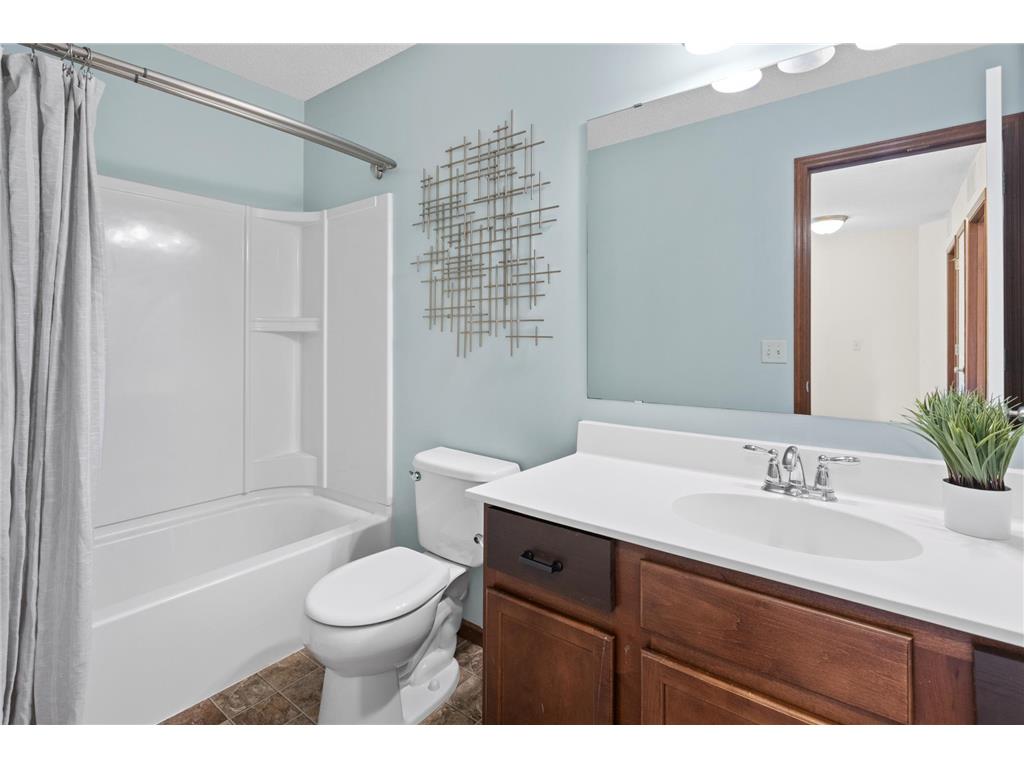 3091 Wilderness Path Woodbury MN 55129 7015695 image16