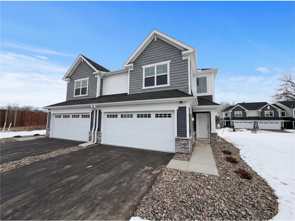 3092 Vanderbie Street Little Canada MN 55117 7021330 image1