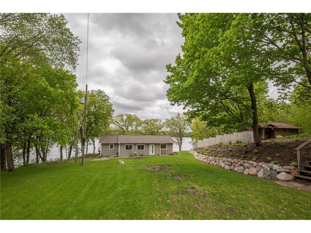 30938 410th Street Dent MN 56528 - East Silent 6525863 image1