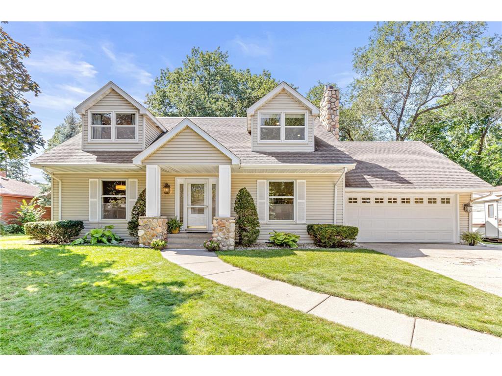 3099 Mildred Drive Roseville MN 55113 6585351 image1