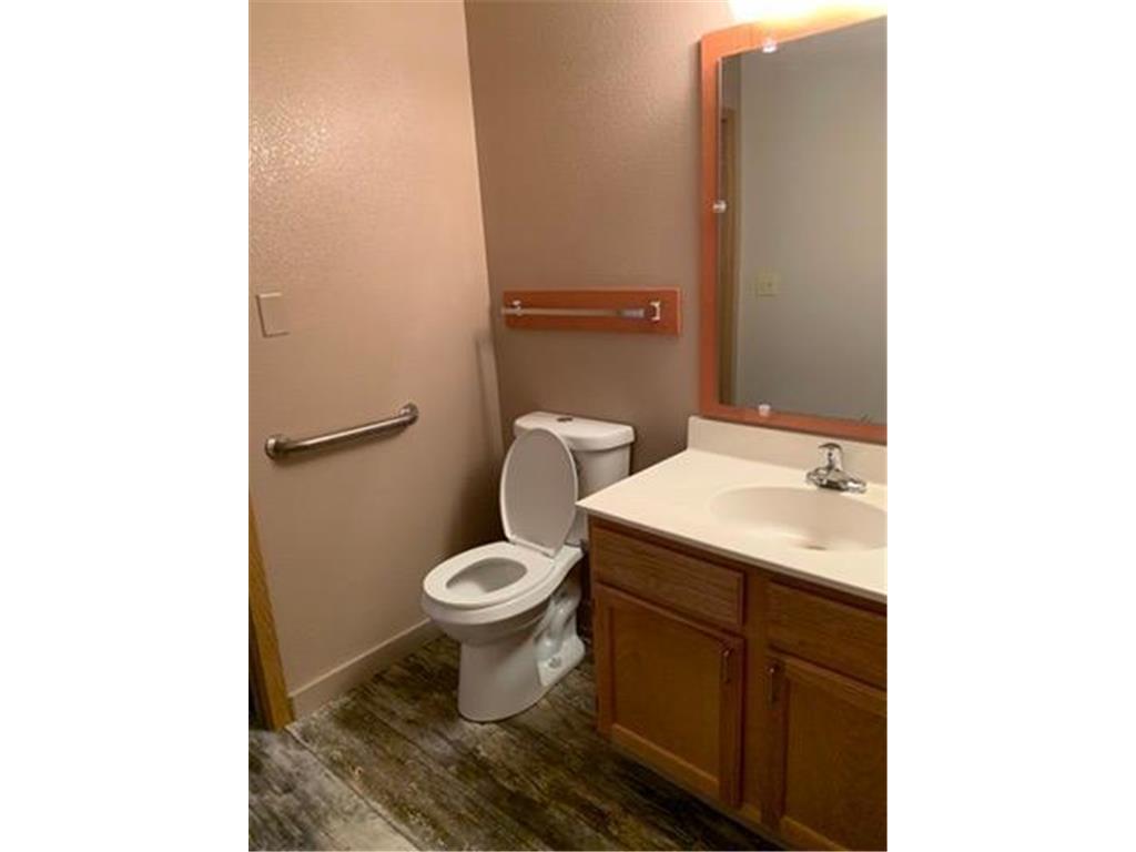 31 Chestnut Street E #4 Trimont MN 56176 7033813 image17
