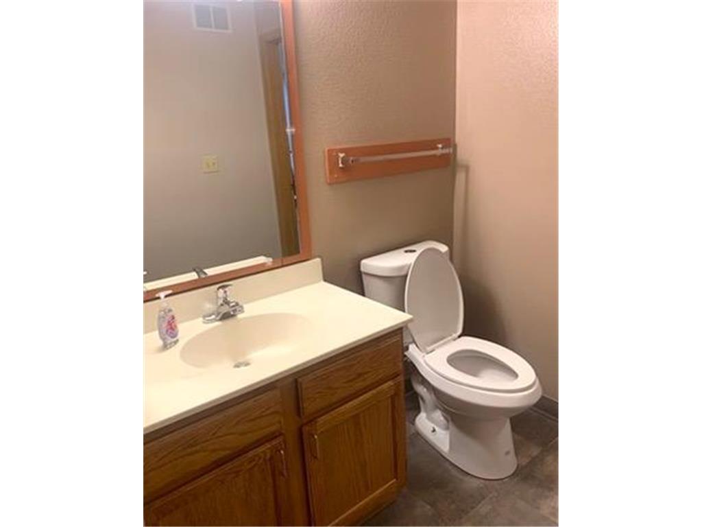 31 Chestnut Street E #5 Trimont MN 56176 7029296 image22
