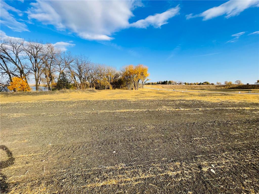 31 Cottonwood Lake Boulevard Windom MN 56101 6617834 image3