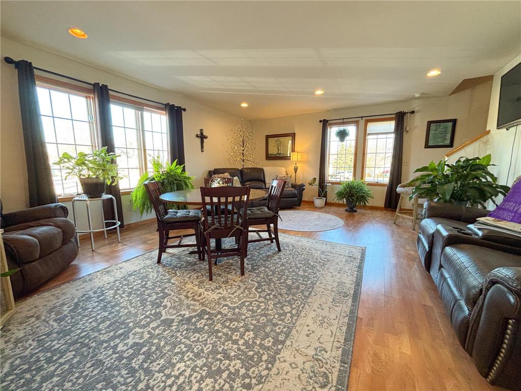 31 Main Avenue N New York Mills MN 56567 6818678 image28