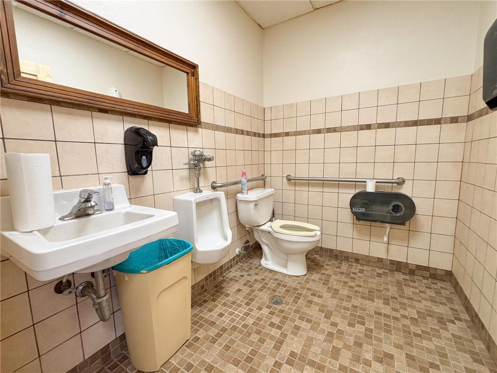 31 Main Avenue New York Mills MN 56567 6820175 image43