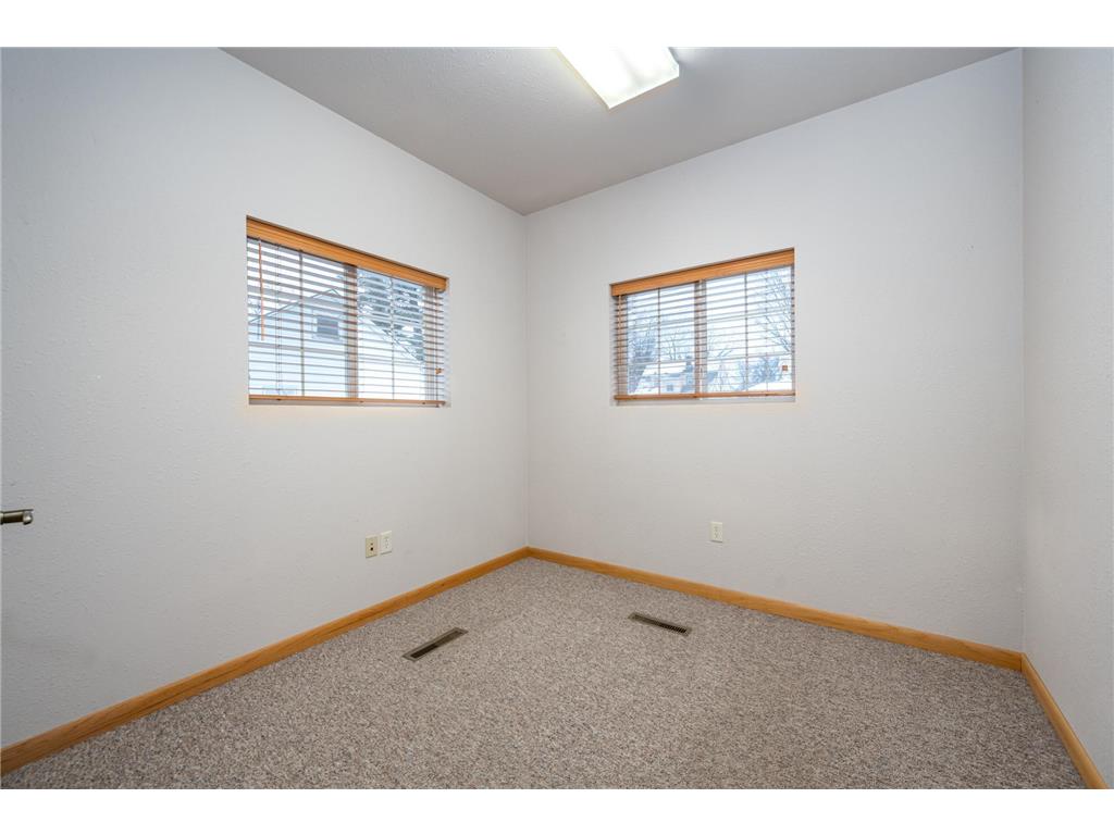 31 S 3rd Street Barron WI 54812 7006782 image13