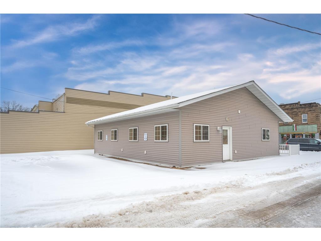 31 S 3rd Street Barron WI 54812 7006782 image21