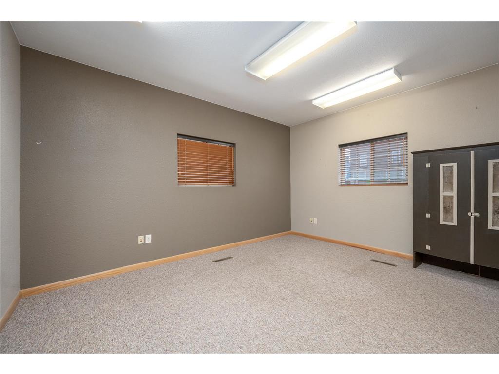 31 S 3rd Street Barron WI 54812 7006782 image9