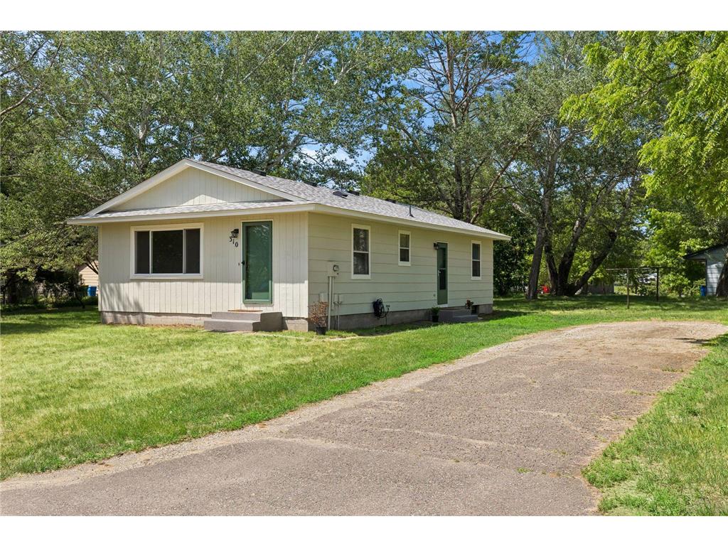 310 18th Avenue SE Cambridge MN 55008 7081732 image1
