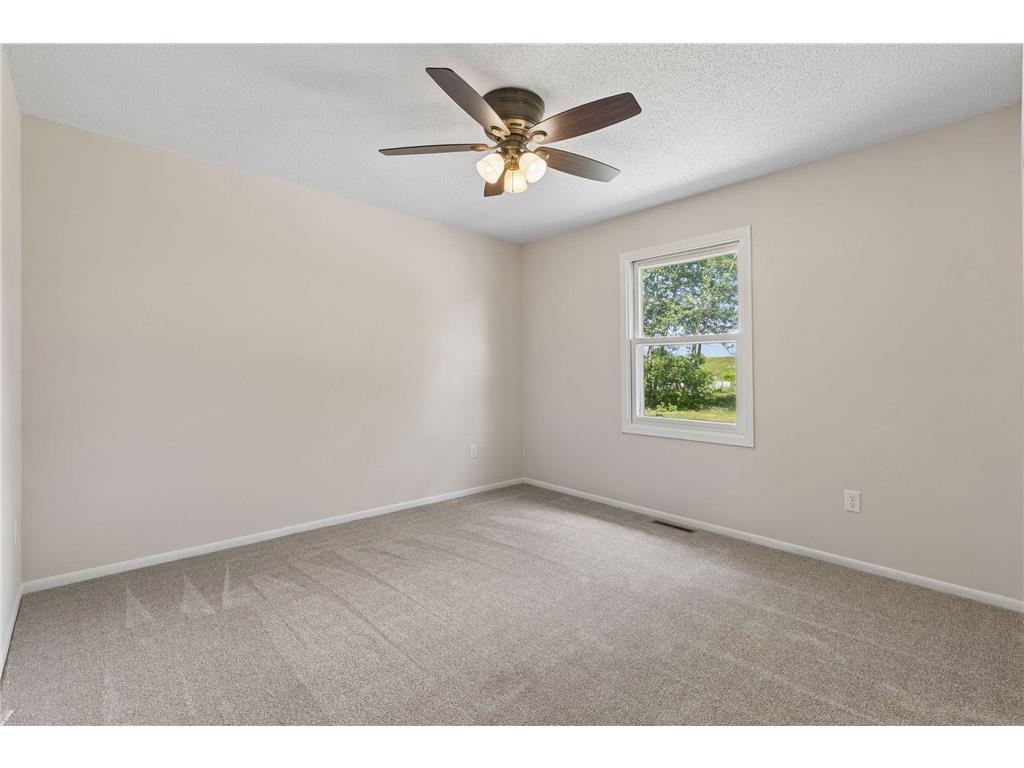 310 18th Avenue SE Cambridge MN 55008 7081732 image12