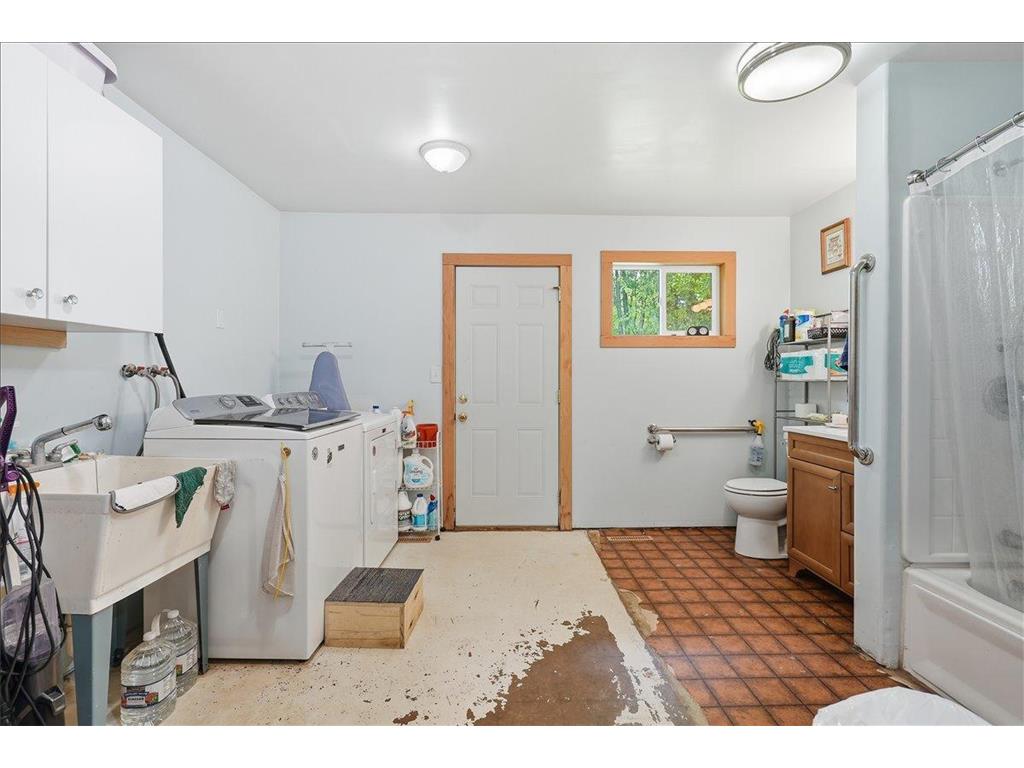 310 235th Street East Farmington WI 54020 7078287 image13